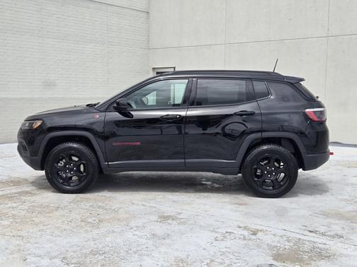 2024 Jeep Compass Trailhawk