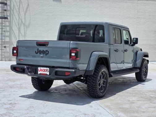 2025 Jeep Gladiator High Tide
