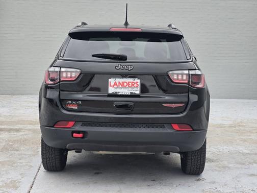 2024 Jeep Compass Trailhawk