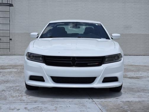 2022 Dodge Charger SE