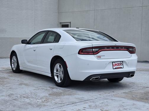 2022 Dodge Charger SE