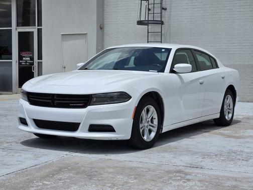 2022 Dodge Charger SE