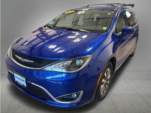 Ocean Blue Metallic 2020 Chrysler Pacifica Touring-L Plus