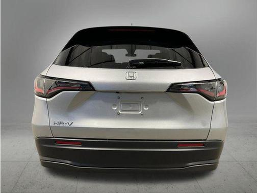 Solar Silver Metallic 2027 Honda HR-V LX