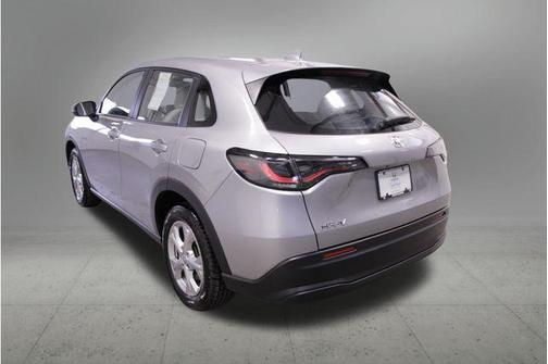 Lunar Silver Metallic 2025 Honda HR-V LX
