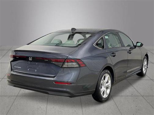 2025 Honda Accord LX 1.5T