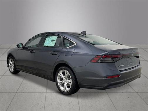 2025 Honda Accord LX 1.5T