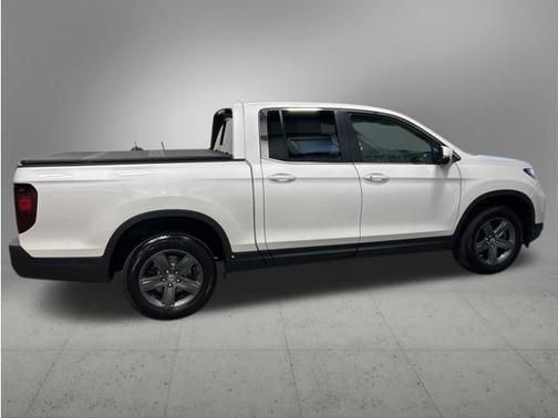 Crystal Black Pearl 2023 Honda Ridgeline RTL