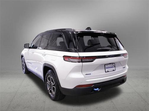 2022 Jeep Grand Cherokee 4xe Trailhawk