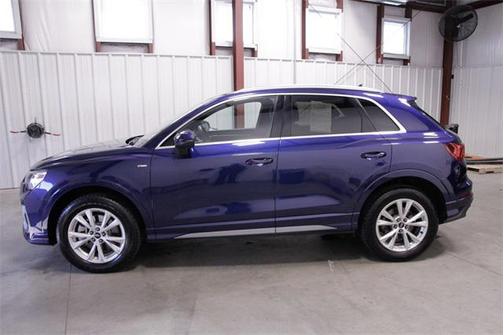 2025 Audi Q3 Premium 45 TFSI S line quattro Tiptronic