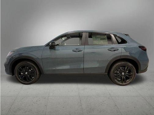 Nordic Forest Pearl 2027 Honda HR-V Sport