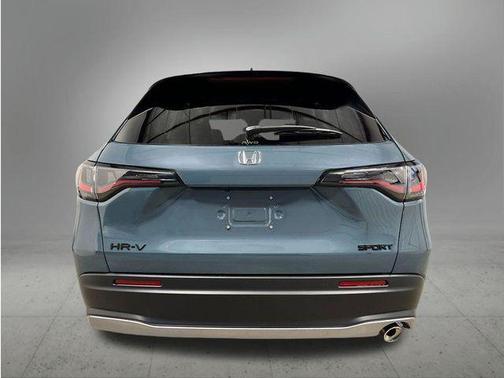 Nordic Forest Pearl 2027 Honda HR-V Sport
