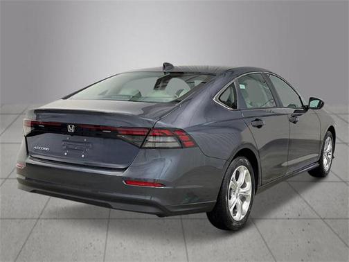 2025 Honda Accord LX 1.5T