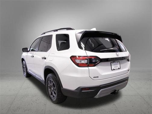 2023 Honda Pilot AWD TrailSport