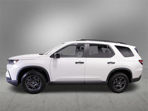 2023 Honda Pilot AWD TrailSport