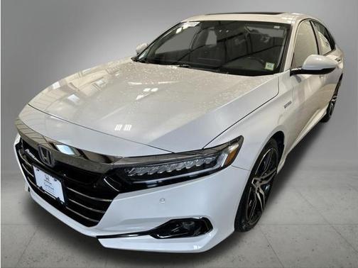 Platinum White Pearl 2022 Honda Accord Hybrid Touring
