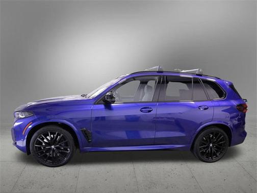 2024 BMW X5 M60i