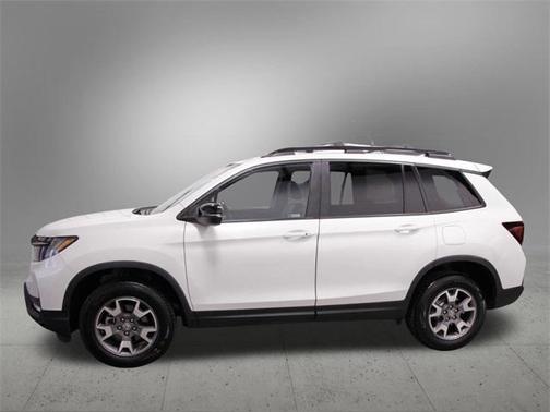 2022 Honda Passport AWD TrailSport