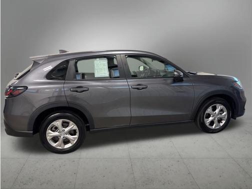 Modern Steel Metallic 2024 Honda HR-V LX