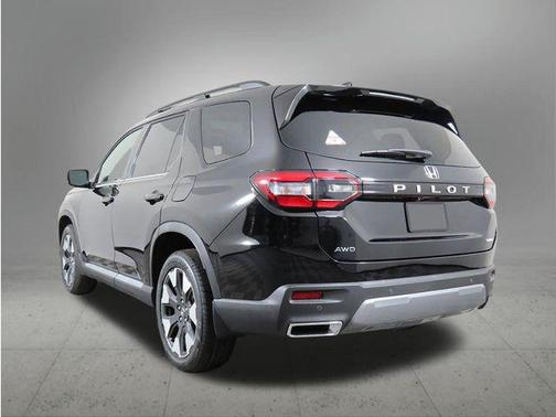 Black 2026 Honda Pilot Elite