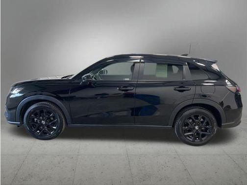 Crystal Black Pearl 2024 Honda HR-V AWD Sport