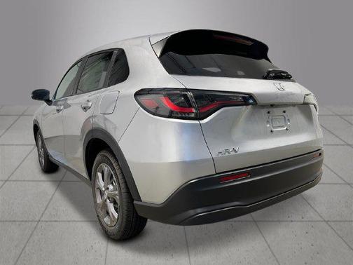 Solar Silver Metallic 2027 Honda HR-V LX