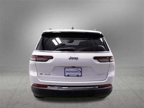 2021 Jeep Grand Cherokee L Laredo