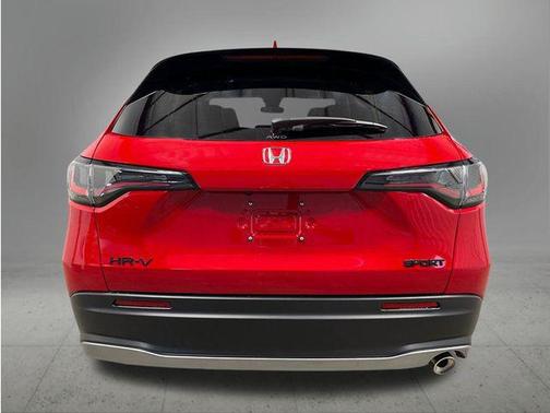 Milano Red 2027 Honda HR-V Sport