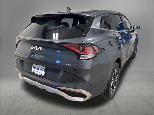 Gravity Gray 2023 Kia Sportage LX
