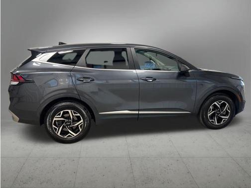 Gravity Gray 2023 Kia Sportage LX