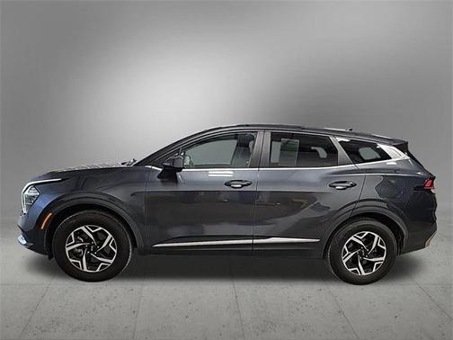 Gravity Gray 2023 Kia Sportage LX