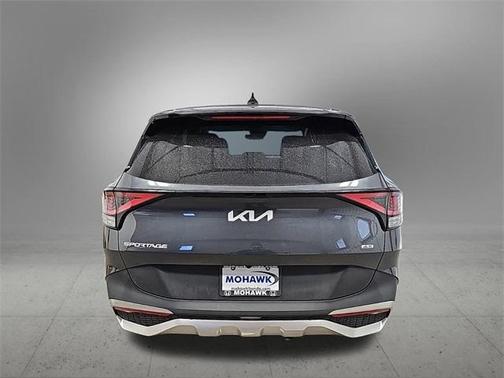 Gravity Gray 2023 Kia Sportage LX