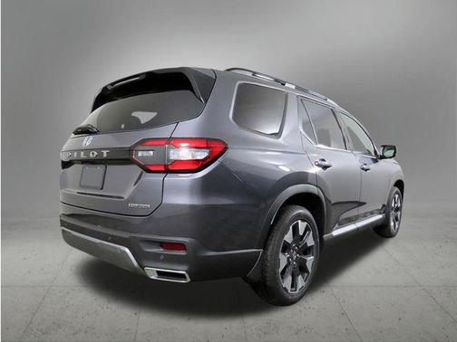 Gray 2026 Honda Pilot Touring 8-Passenger