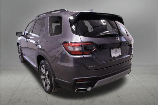 2023 Honda Pilot AWD Elite