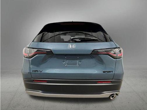 Nordic Forest Pearl 2027 Honda HR-V Sport