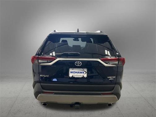 2023 Toyota RAV4 Limited