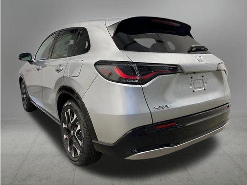 Solar Silver Metallic 2027 Honda HR-V EX-L