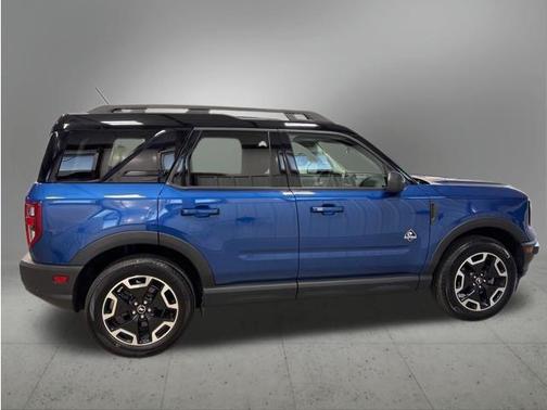Atlas Blue Metallic 2024 Ford Bronco Sport Outer Banks
