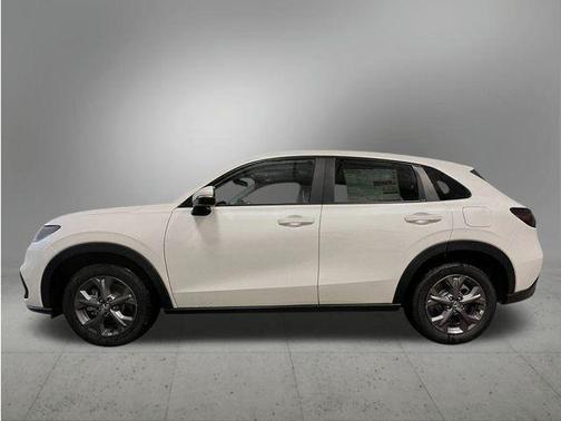 White 2027 Honda HR-V LX
