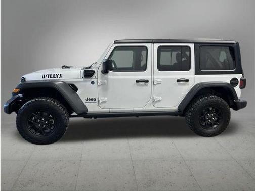 Bright White Clearcoat 2024 Jeep Wrangler 4xe Willys