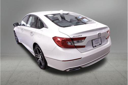 2022 Honda Accord Touring 2.0T