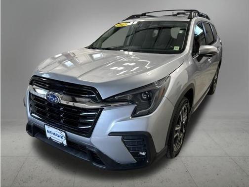 Ice Silver Metallic 2023 Subaru Ascent Limited 7-Passenger