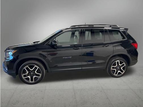 Crystal Black Pearl 2023 Honda Passport AWD Elite