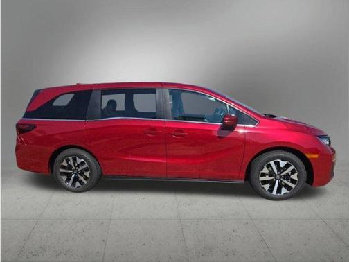 Radiant Red Metallic II 2027 Honda Odyssey EX-L