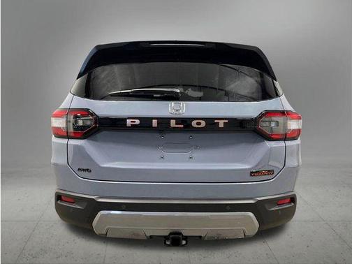Gray 2026 Honda Pilot TrailSport