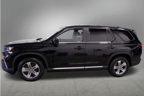 Crystal Black Pearl 2023 Honda Pilot AWD EX-L 7 Passenger
