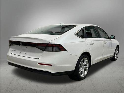 2025 Honda Accord LX 1.5T