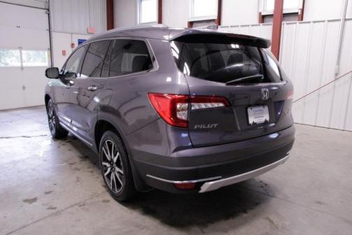 2022 Honda Pilot Touring 8-Passenger
