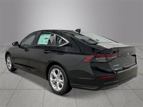 2025 Honda Accord LX 1.5T
