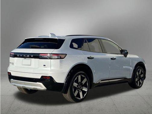 White 2026 Honda Prologue Elite